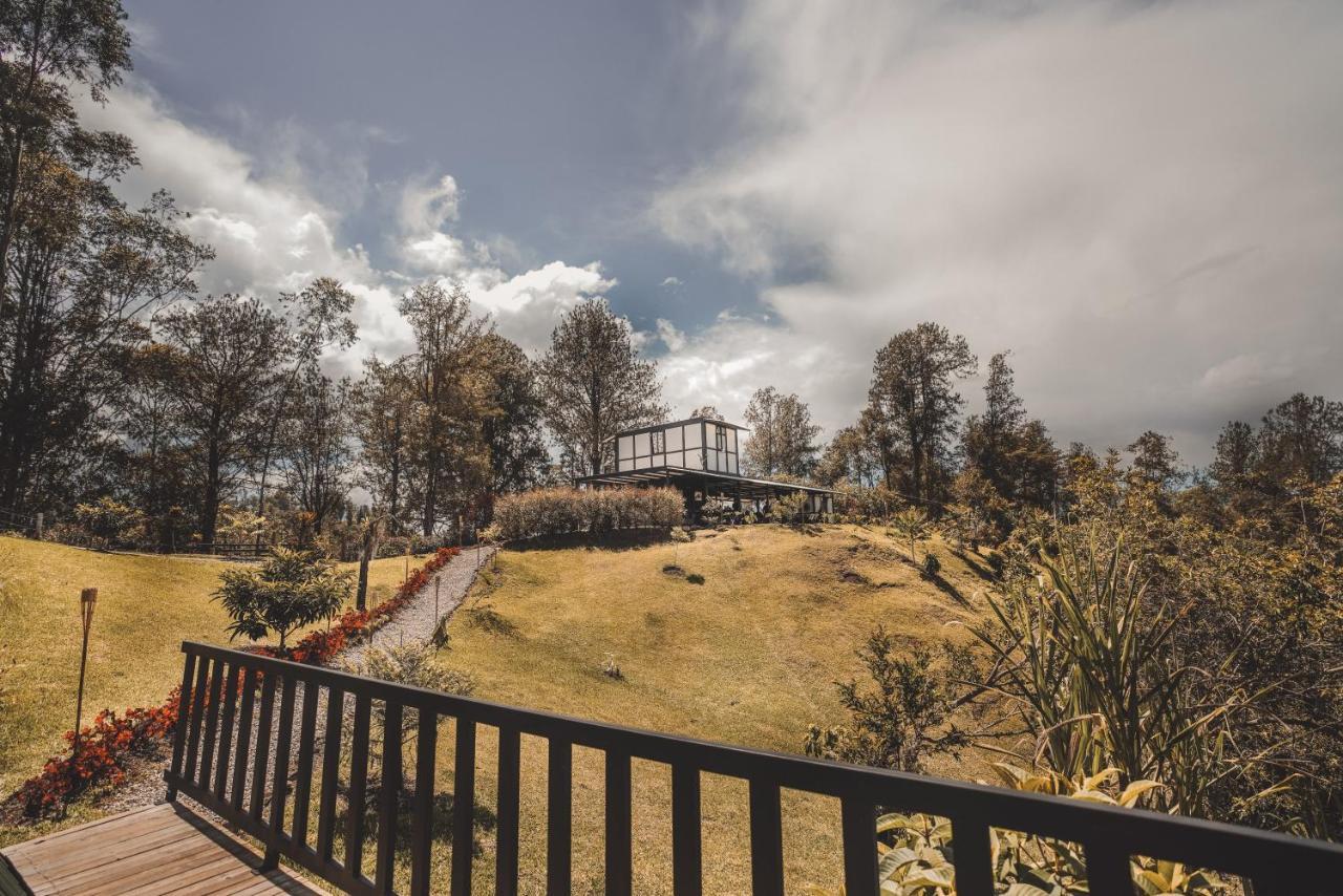 Hotel Cardinal Glamping Guatapé Exterior foto
